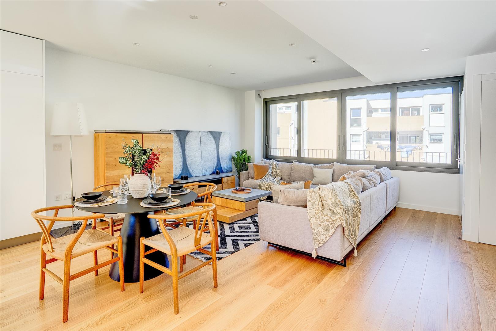 Image of House - 5 Bedrooms - 6 Bathrooms for Sale in North Gorge-Gibraltar, Image 9